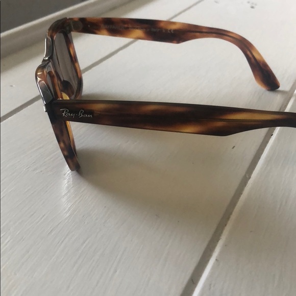 Ray ban wayfarers- classics - Picture 7 of 7